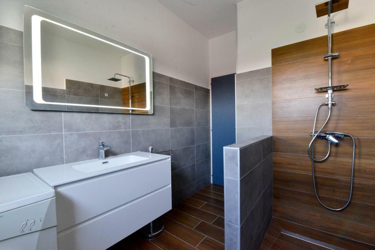 Apartman Meri Пула Екстер'єр фото